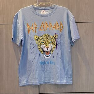 Def Leppard Concert Blue T-shirt Large NWT